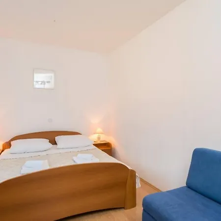 In With Sea View, Balcony, Air Conditioning, Wifi *