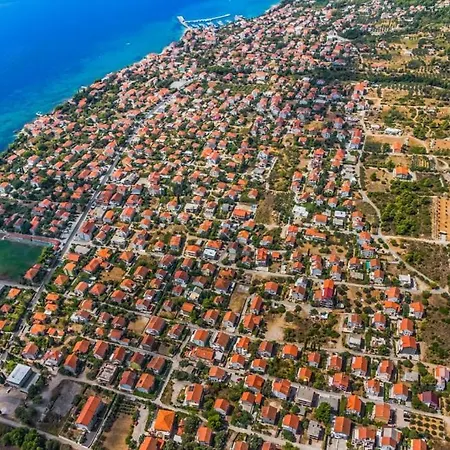 Διαμέρισμα In With Sea View, Balcony, Air Conditioning, Wifi