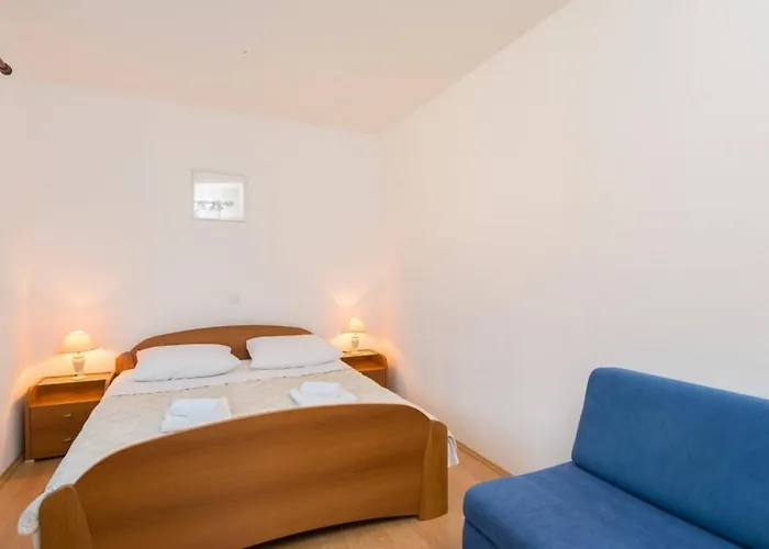 In With Sea View, Balcony, Air Conditioning, Wifi *