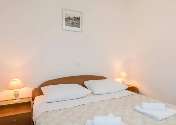 In With Sea View, Balcony, Air Conditioning, Wifi * Orebić